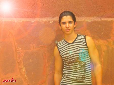 * PhOto *