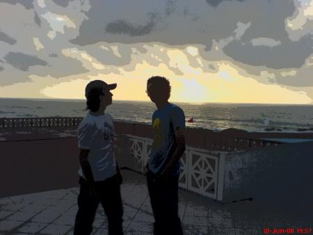 * PhOto *